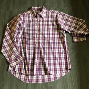 Extra-large, men’s Izod shirt